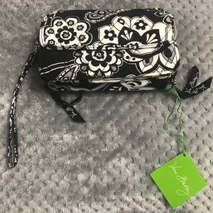 All in One Crossbody for iPhone 6